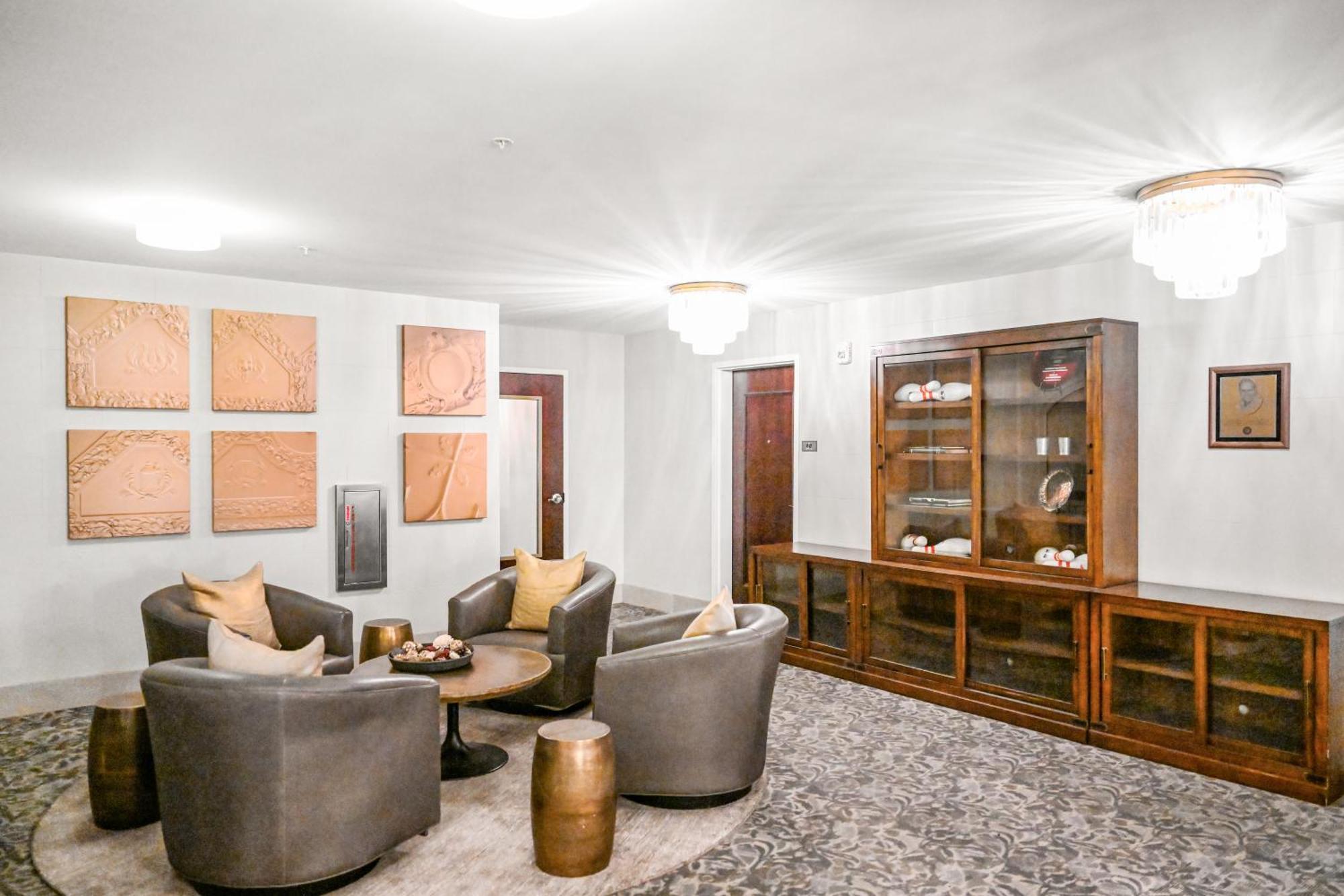 Heart Of Dt With Free Pool & Steam Plus Gym Luxe 812 Cleveland Exterior photo