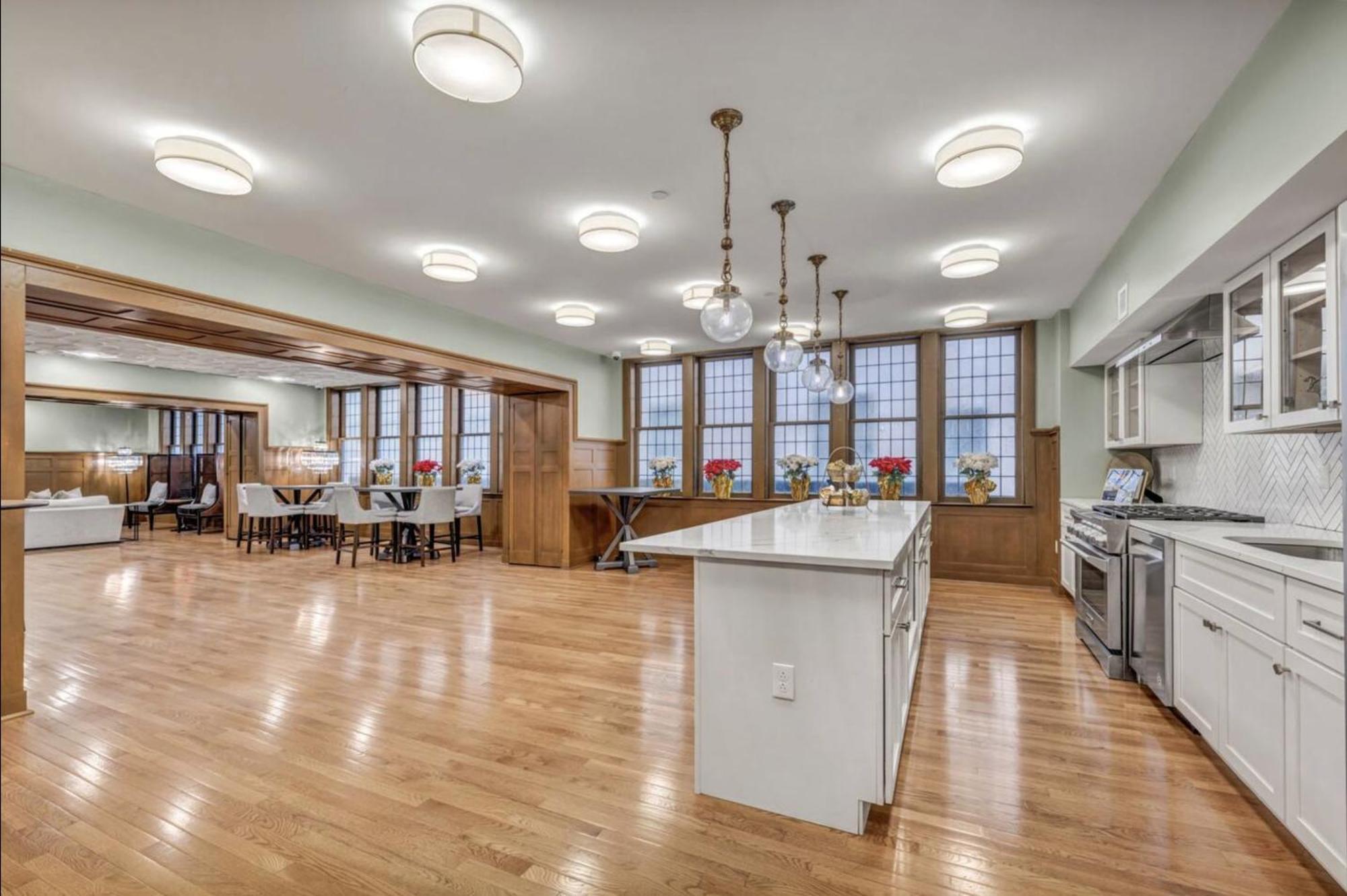 Heart Of Dt With Free Pool & Steam Plus Gym Luxe 812 Cleveland Exterior photo