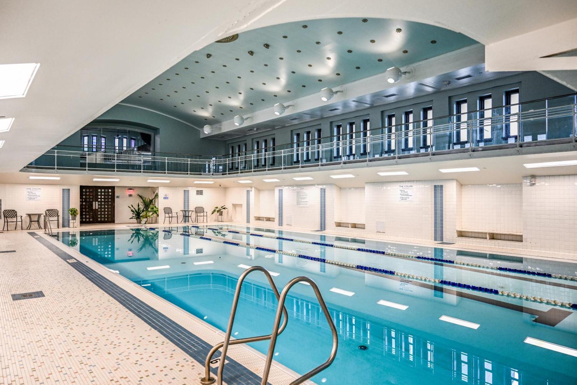 Heart Of Dt With Free Pool & Steam Plus Gym Luxe 812 Cleveland Exterior photo