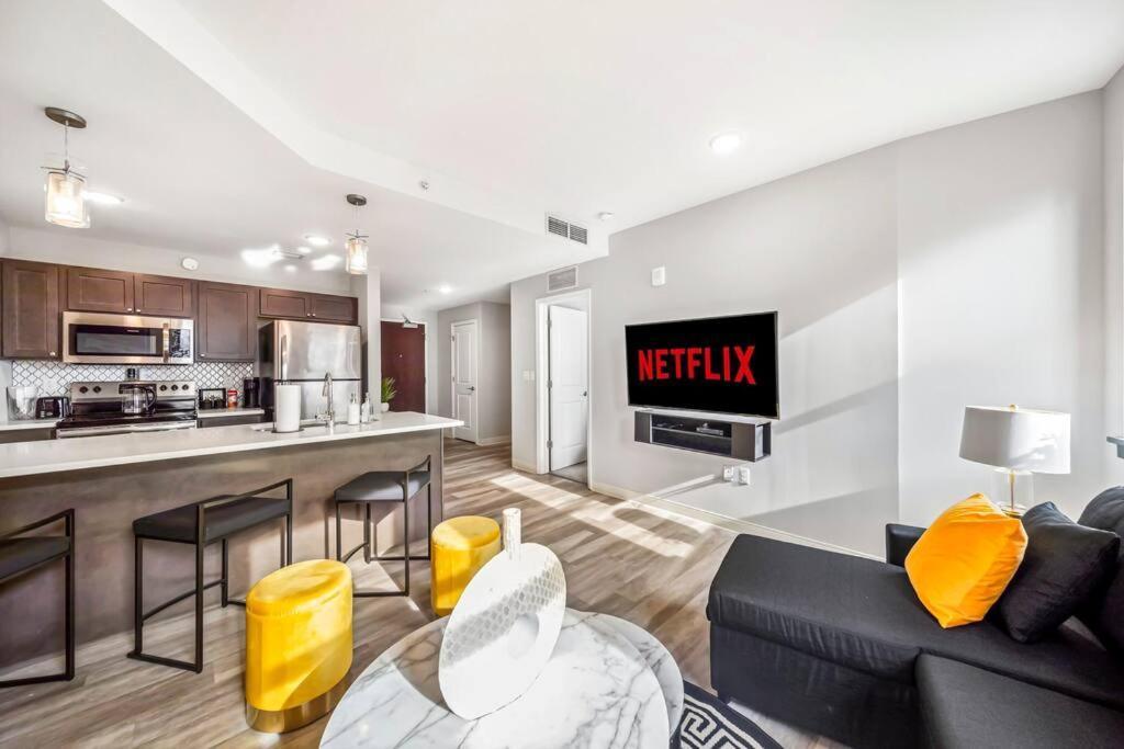 Heart Of Dt With Free Pool & Steam Plus Gym Luxe 812 Cleveland Exterior photo