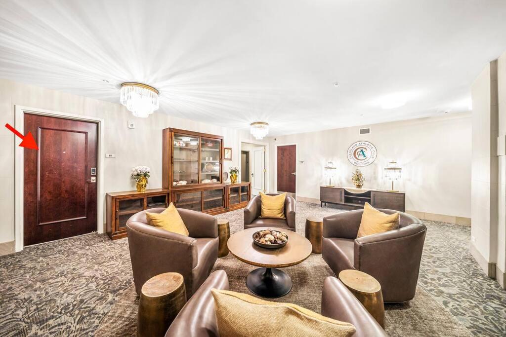 Heart Of Dt With Free Pool & Steam Plus Gym Luxe 812 Cleveland Exterior photo